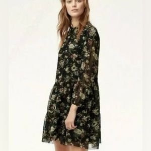 ARITZIA Lemare flowy dress